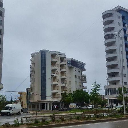Casa Al Centro Apartment Vlorë Екстериор снимка